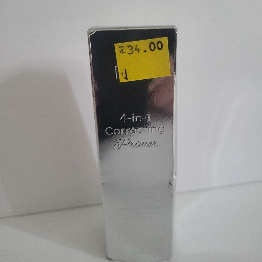 Brand new PUR 4-in-1 Correcting Primer